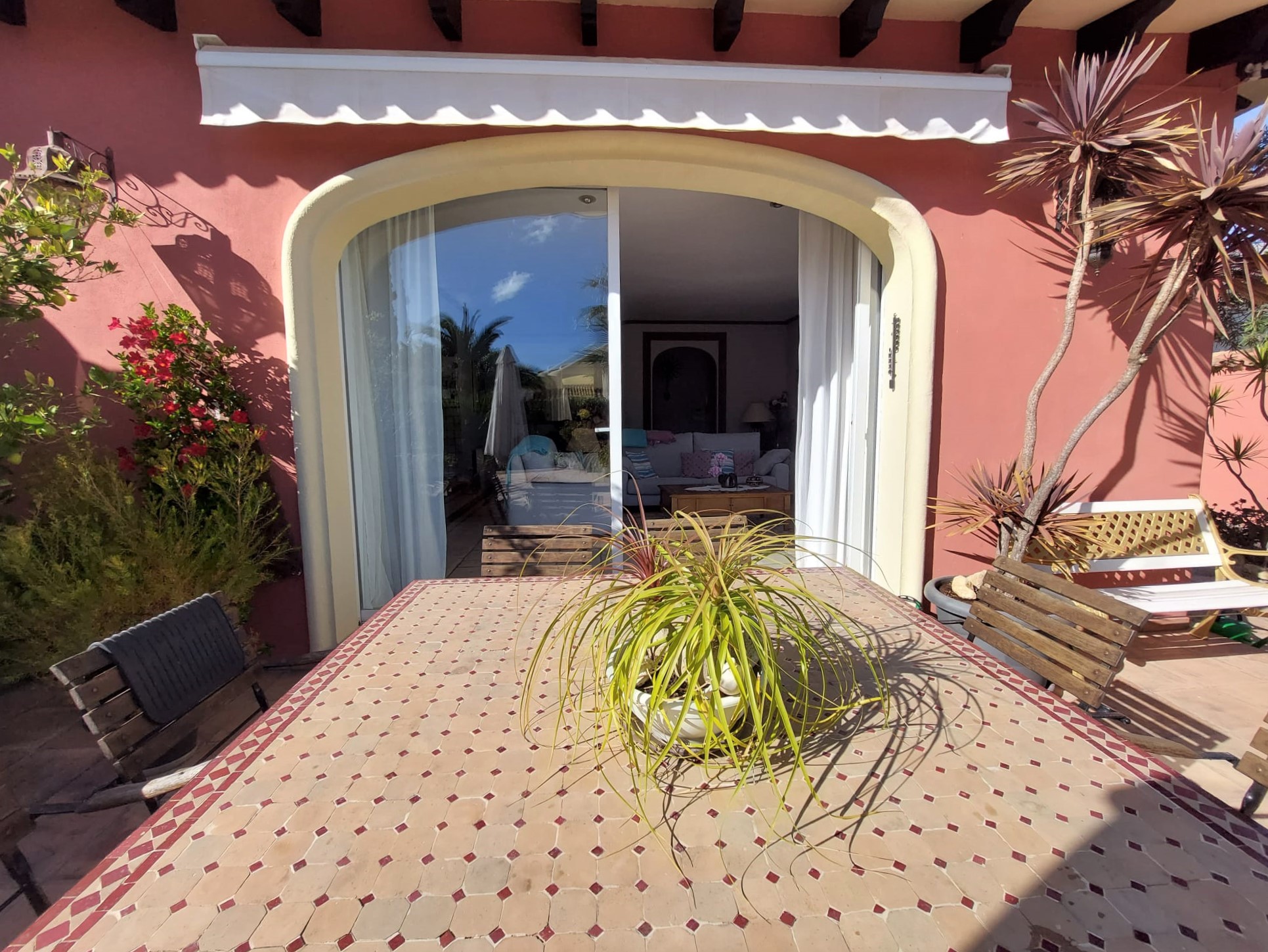 bc7e80a8-f32d-42b0-a24f-9c93705cb572