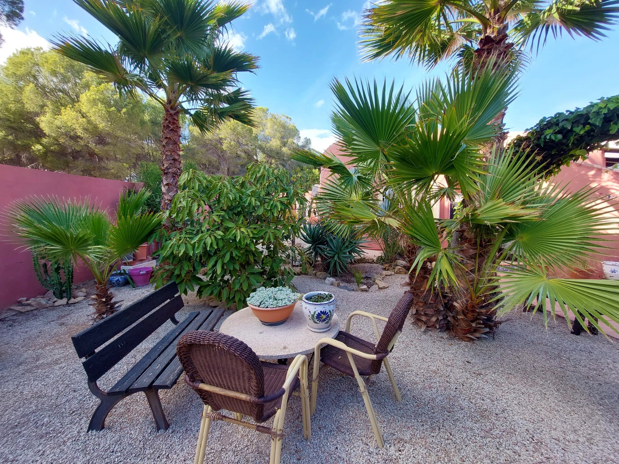 d6391739-bed5-4d63-98ed-0c714e9f3e35